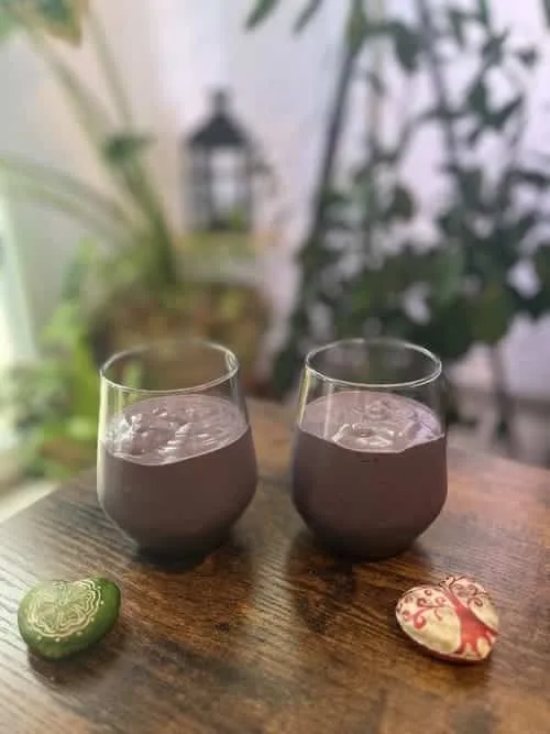 Smoothie avocat banane mûre